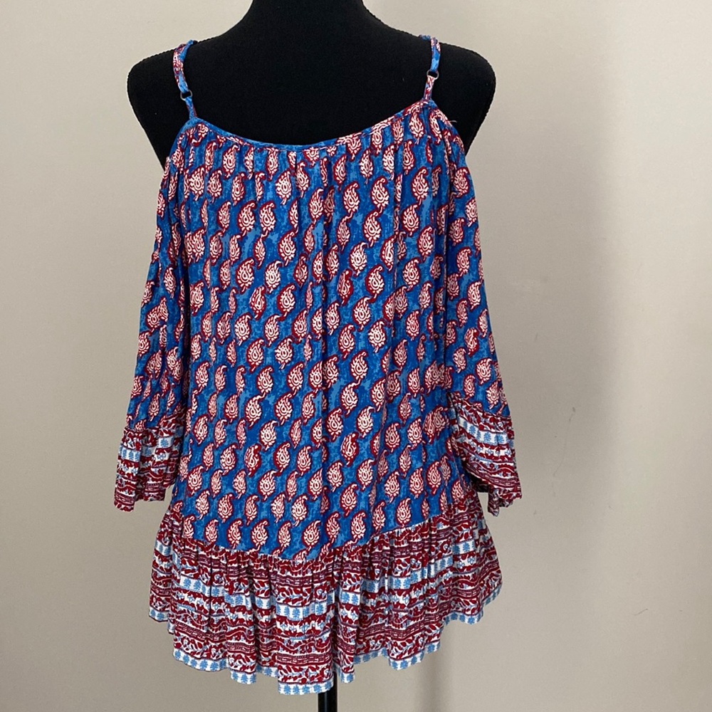 beachlunchlounge Womens Blue Red Paisley Ruffle Hem Cold Shoulder Top Small